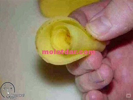 طريقة تحضير وردة من البطاطس المقلية بالصور3