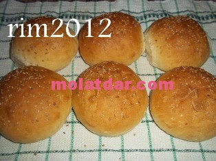 خبز الهمبوركر مع طريقة تقديمه12