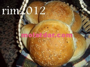 خبز الهمبوركر مع طريقة تقديمه13