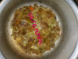الأرز بالدجاج و الحمص على الطريقة الخليجية بالصور 3