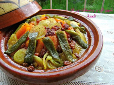 طريقة عمل الطاجين المغربي باللحم والخضار6