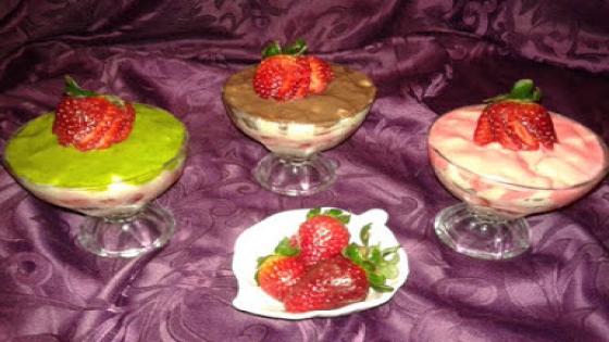 ديسير بالفواكه والياغورت بثلاث نكهات dessert fawakih