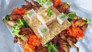 طبق الضيافة متكامل دجاج مشوي مع الارز و خضار بشكل مختلف ومميز