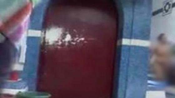 فضيحة …شابة تصور فيديو يظهر فيه نساء عاريات داخل حمام بالقنيطرة