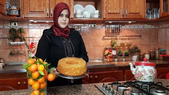 كيكة بالمندرين موسمية بحجم عائلي معلكة سهلة بمكون يخليها هشيشة وخفيفة بزاف