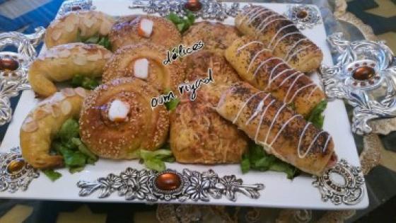 مملحات بنفس العجين و باشكال مختلفة